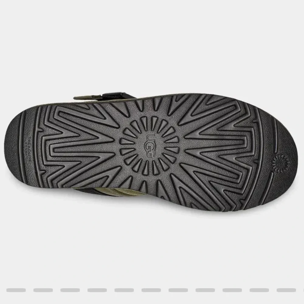 UGG Neumel SnapBack